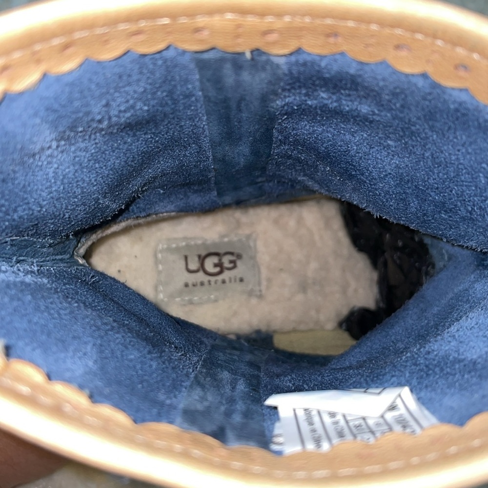 UGG booties - Picture 14 of 15